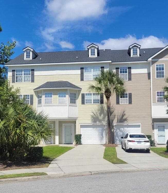 4527 Great Oak Drive, North Charleston, SC